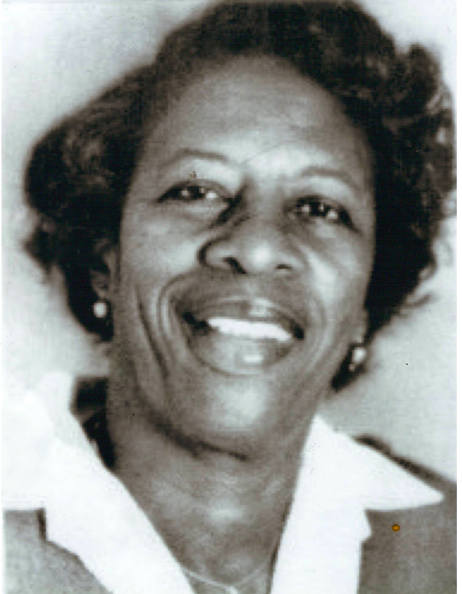 Photo of Ruth E. Thomas